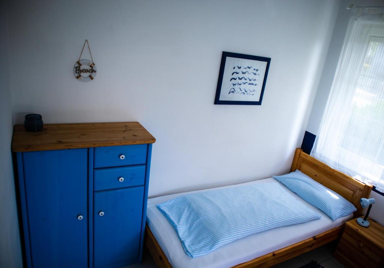 Nefelejcs Apartmanhaz Gyenesdiás Екстериор снимка